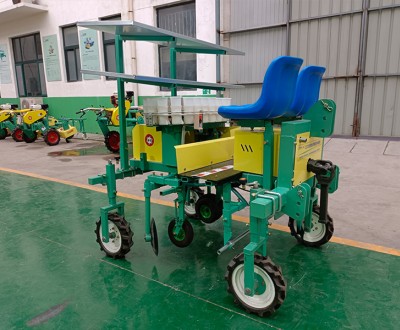 2ZXS-1型懸掛式膜上移栽澆水一體機