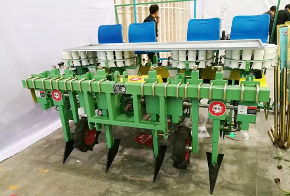 赤芍、白芍移栽機(jī)