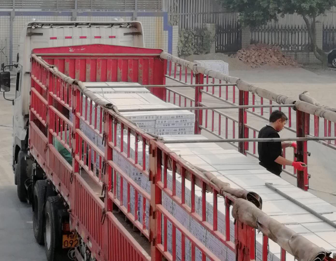 硅酸鈣板優(yōu)惠價(jià)